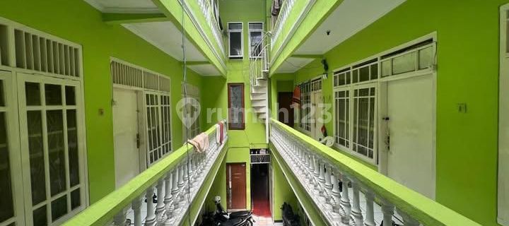Boarding House Near Unpas, Nhi, Upi Campus in Gegerkalong Bandung, Strategic 1