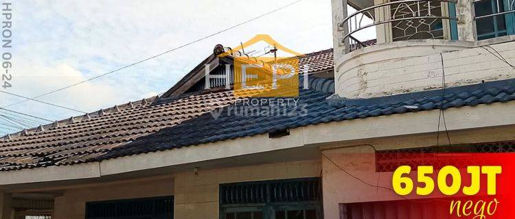 Rumah butuh renovasi
Perumahan Tanah Mas Semarang 1