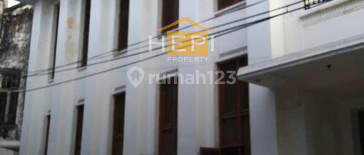 Gedung 2 lantai siap pakai di Kota Lama Semarang 1