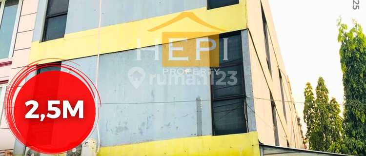 Ruko 3 lantai di Gayamsari Semarang Timur 1