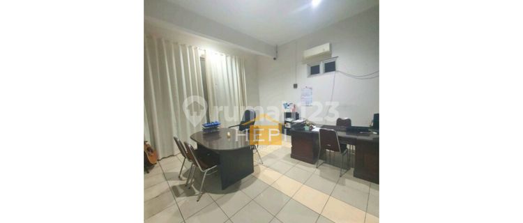 2-Story Shophouse in Sambiroto, Tembalang, Semarang 1