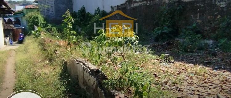 Tanah Tengah Kota di Sriwijaya Semarang Selatan  1