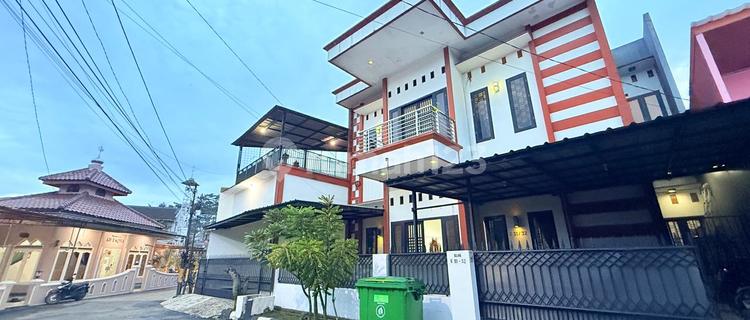 Hunian Premium 6 Kamar Tidur Dekat Ccm Cibinong - Bangunan Luas 1