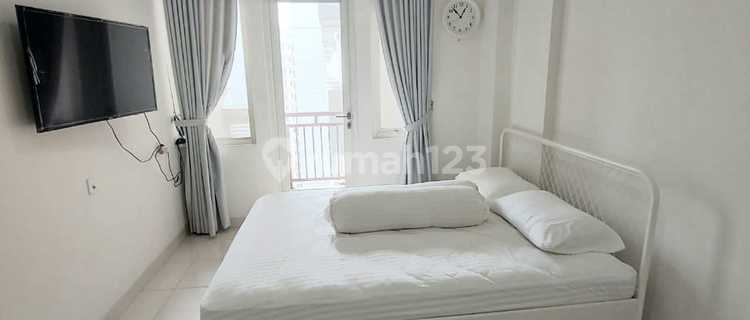 Semi-Furnished Apartment, Ready to Occupied Near Aeon Mall Sentul City. 1