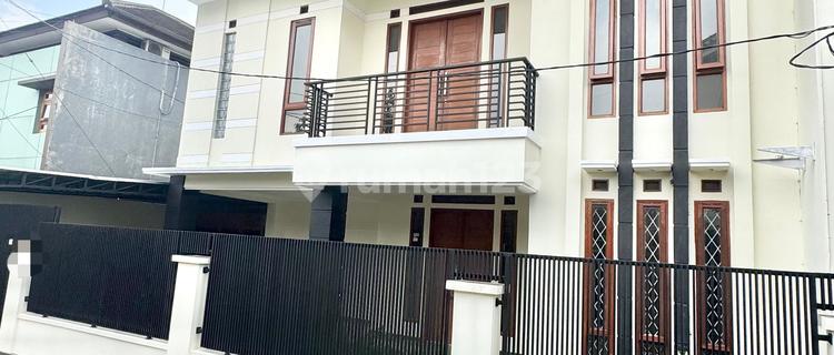 Nice 2-Storey Minimalist House Near Trans Studio in Turangga 1