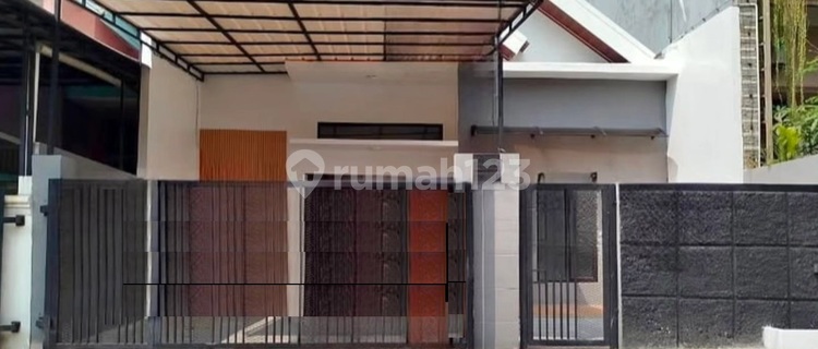 Rumah Luas Siap Huni Harga Terjangkau bisa KPR di Taman Harapan Baru Bekasi 1