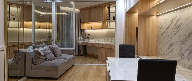 Oasis Mitra Sarana Apartment 2 BR Furnished Exclusive Interior 1