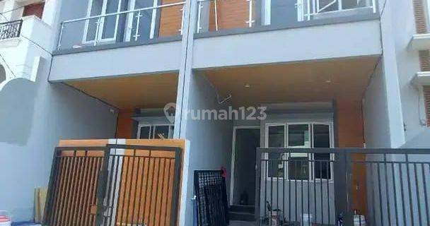 Rumah Ada 2 Unit di Imperial Gading Bangunan Full Baru 73077 Rc 1