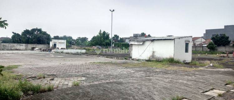 Dijual Disewakan Tanah Gedung Ex Carrefour Ciputat Tangerang Selatan 1