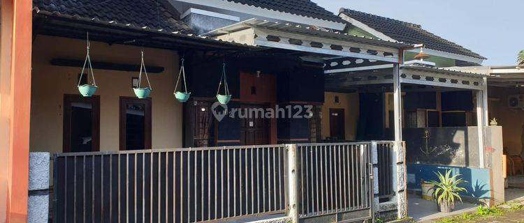 Disewakan Rumah di Ngemplak Sleman Furnish Murah 1