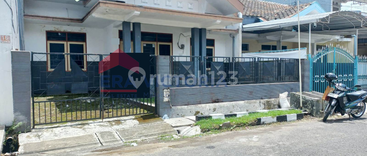 Rumah Siap Huni di Sulfat, Dekat Pusat Bisnis dan Kuliner! Bonus Gudang 1