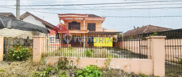 Rumah Pinggir Jalan Provinsi Cocok untuk Usaha Dekat Pasar Rejotangan  1