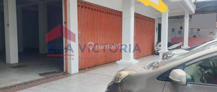 Ruko Lokasi Strategis Dekat Jalan Raya, Pasar, dan Pusat Aktivitas Bisnis  1