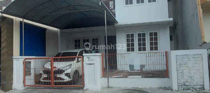 Dijual Rumah Villa valencia 1