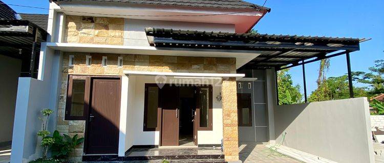 Rumah Baru Modern  Utara Sd Model Wedomartani Sleman 1