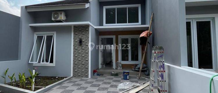 Rumah Modern Siap Huni Purwomartani Sleman Yogyakarta 1