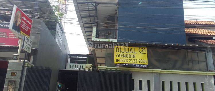 Kostan dijual tinggal meneruskan di Jl.Sutawinangun 1