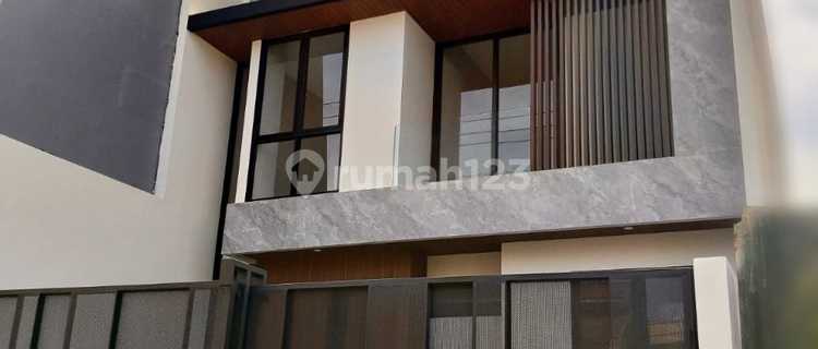 Rumah Baru Modern Minimalis Manyar Surabaya Timur 1
