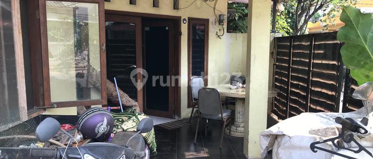 Affordable House, No Flooding, Kuricang Housing, Bintaro Sector 3a, Behind Plaza Bintaro, 5 Minutes to Pondok Ranji Station, 7 Minutes to Mitra Keluarga Hospital, 10 Minutes to Pembangunan Jaya School, 10 Minutes to Bintaro-Serpong Toll Gate, 10 Minutes to Bintaro Modern Market 1