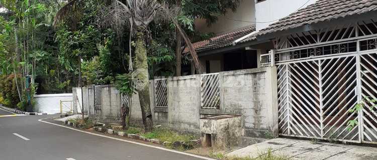 Affordable House in Quiet Location, Tangkas Permai Housing, Pesanggrahan, 10 Minutes to Jorr Ciledug Toll Road, 10 Minutes to Modern Market Pesanggrahan, 10 Minutes to Pesanggrahan Hospital, 10 Minutes from Budi Luhur University Campus. 1