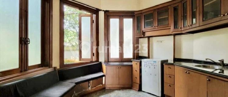 Disewakan Rmh di Komplek Bergengi,Jl.mikasa,Komp.menteri,Rasuna Said,Patra Kuningan,Jakarta Selatan,Kawasan Segitiga Emas 1