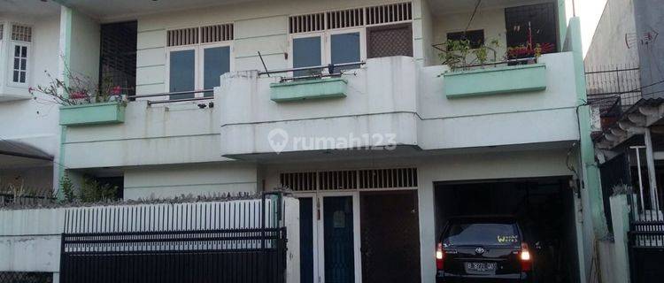 Rumah Besar Lokasi Strategis Bebas Banjir Di Sunrise Garden(SR27) 1