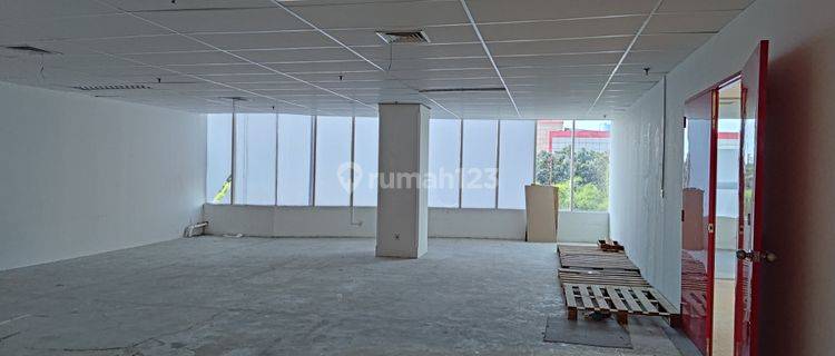 Sewa Office Di Graha Kencana Tower Kebon Jeruk, Lokasi Strategis! 1