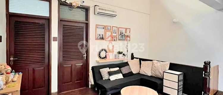 Rumah Murah dan Bagus Kawasan Tanjung Duren, Jakarta Barat 1