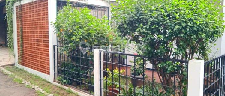 For Sale: House within a complex in Taman Rempoa, flood-free, move-in ready. 1