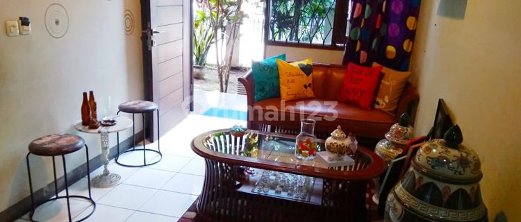 Rumah Siap Huni Komplek Ariagraha 1