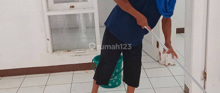 Di Kontrakan Rumah siap huni  bangunan bagus Bebas Banjir lingkungan aman dan nyaman dekat ke Jakarta SHM Rumah 1