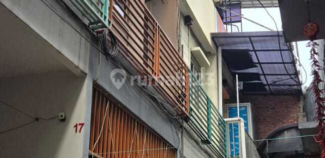 Gunadi House for Rent Teluk Gong 3 Floors Access Alley 6x6 1