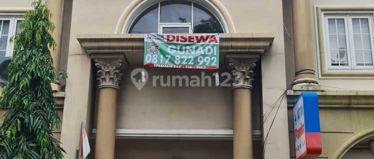 Ready-to-Occupy Ruko Puri Mansion West Jakarta, Unlimited Parking 1