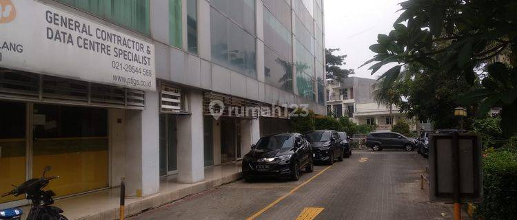 Ruko 3 Lantai di Apartemen Belmont Kebon Jeruk 1