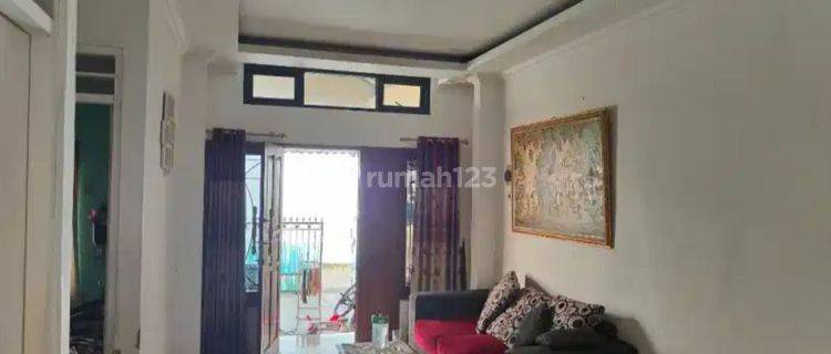 Rumah Bagus Siap Huni Di Vila Dago Pamulang  1