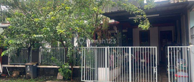 Rumah Bagus Siap Huni Di Kencana Loka Bsd City -Glh 1