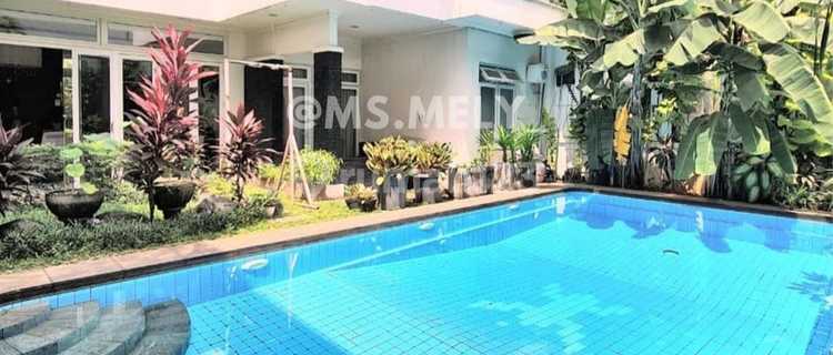 Jual Cepat Rumah Mewah & Cantik 2 Lantai Tipe Amercan Classic di Kemang Jaksel 1