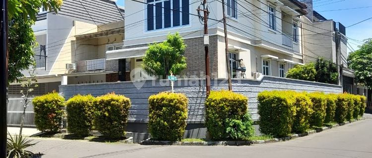 Rumah Hook Dekat ke plaza bintaro tangerang selatan banten 1
