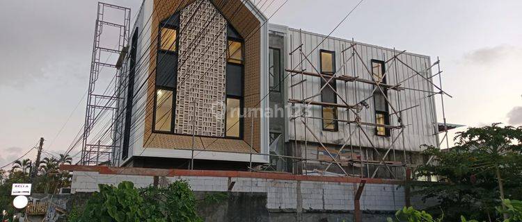 Dijual Rumah baru gress 3lt di Seminyak dengan design unik pemenang property design award  1