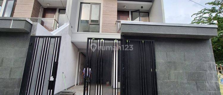 Dijual Rumah Baru Disunter 1