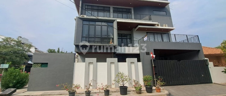Jual Rumah Bagus di Sunter 1