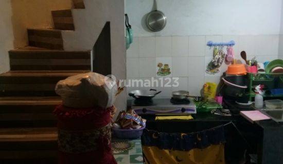 Rumah Bagus Berlokasi Dii Cipondoh Makmur Hadap Selatan Tangerang  1