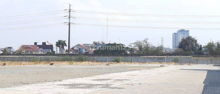 Tanah Berikut Bangunan Di Tengah Kota  1