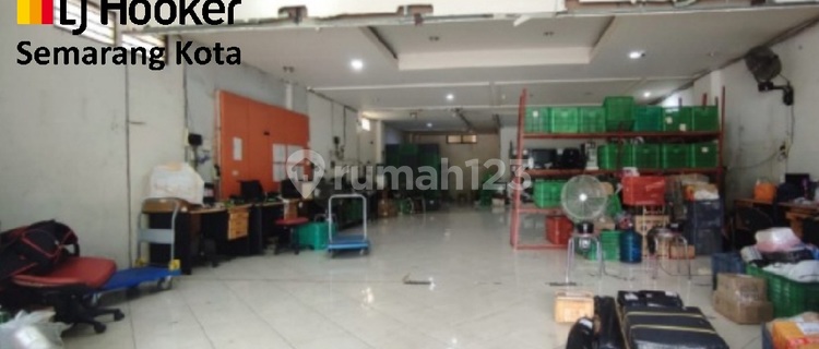 Ruko Siap Pakai di Jalan Thamrin 1