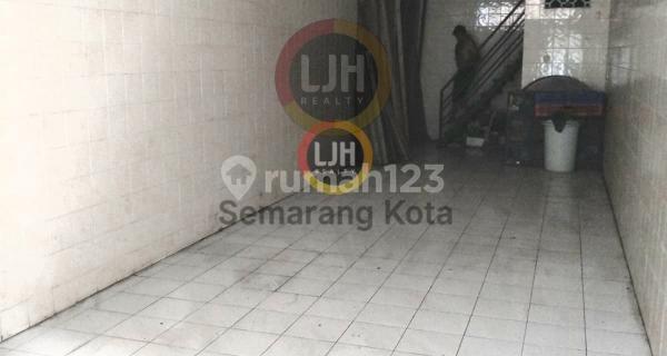 Rumah di Daerah Pecinan 1