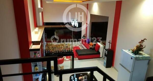 Nice Shop House on Kartini Street 1