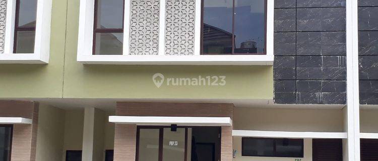 Rumah Baru dekat Mal Trans Tanjung Bunga Makassar 1