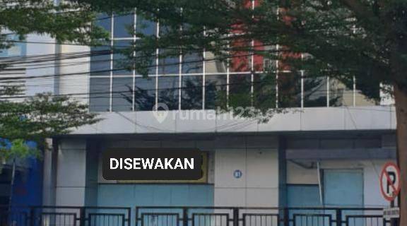 Ruko Sewa Strategis di Ratulangi, pusat Kota Makassar 1