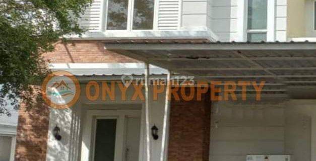 Sewa/Jual Rumah Cantik 2 lantai di Tanjung Bunga, Makassar 1
