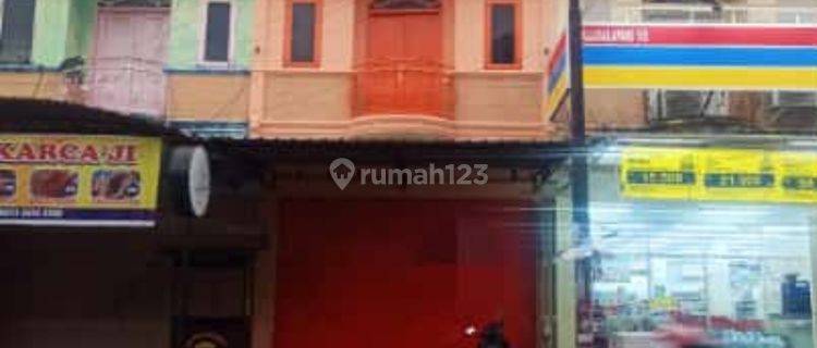 Ruko 2 lantai di poros Jl Talasalapang, Makassar 1